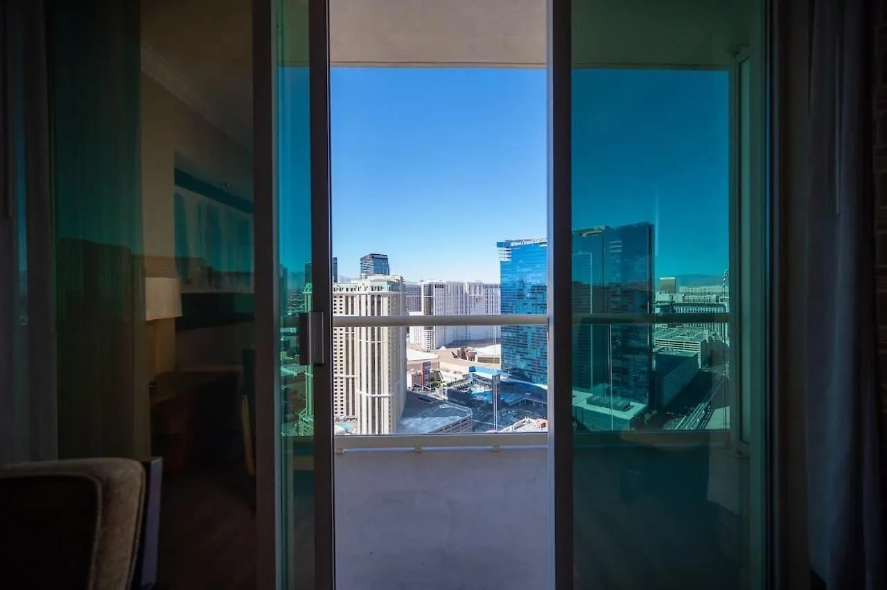 No Resort Fee Strip View Balcony+ Free Valet+Pool Las Vegas 0*,  Estados Unidos