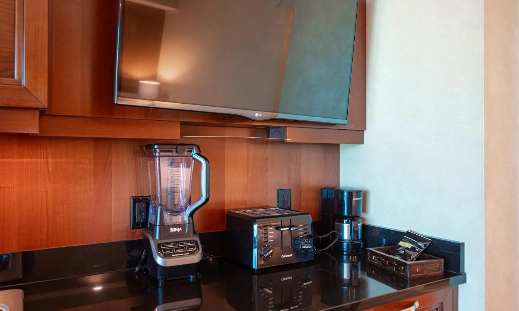 No Resort Fee Strip View Balcony+ Free Valet+Pool Las Vegas Сasa de vacaciones