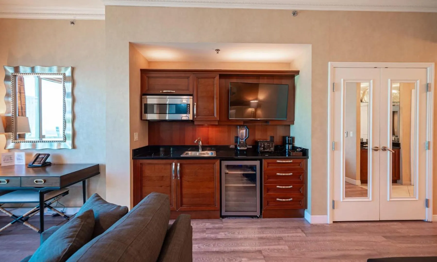No Resort Fee Strip View Balcony+ Free Valet+Pool Las Vegas 0*,  Estados Unidos